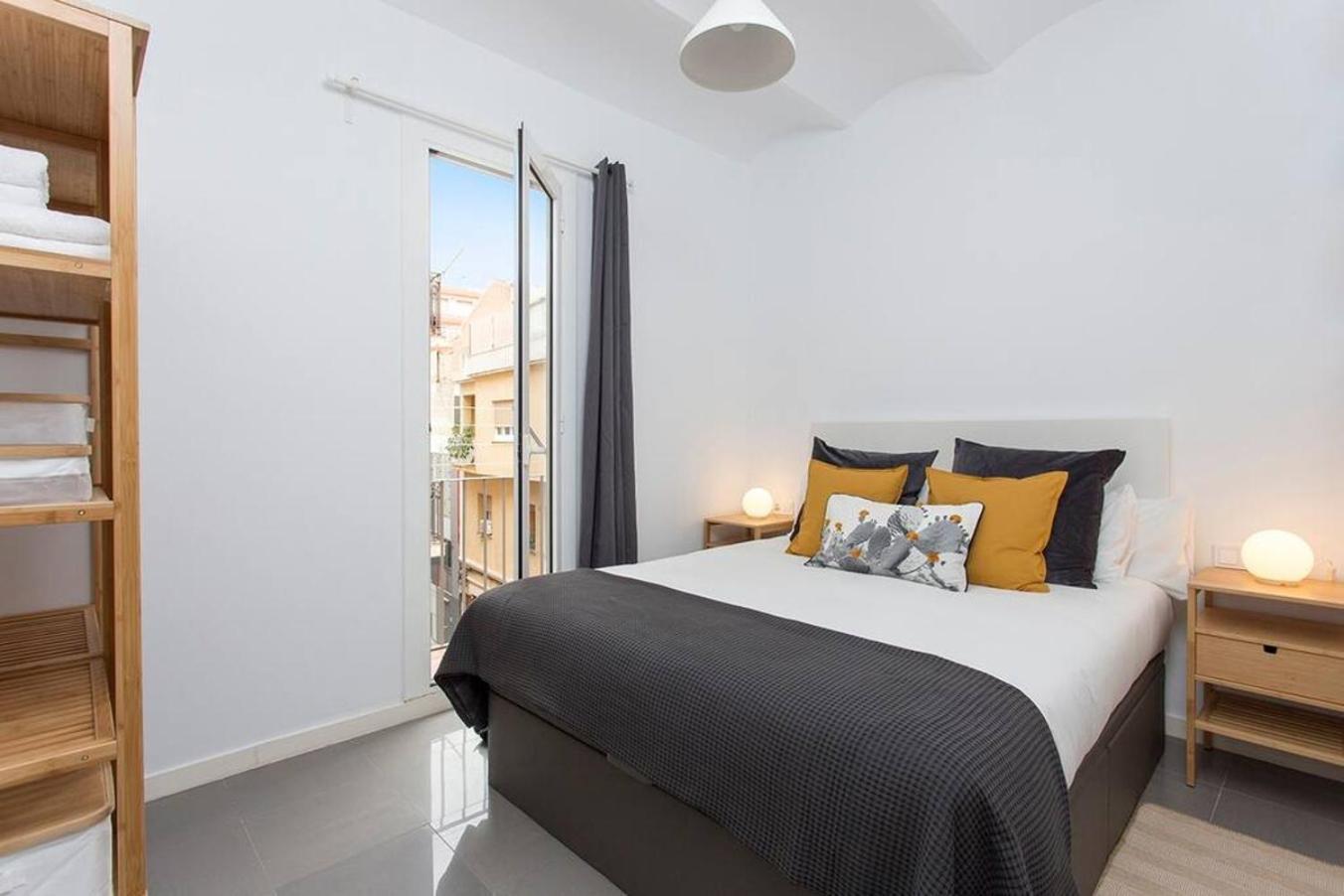 Cozy And Quiet In Trendy Sants *