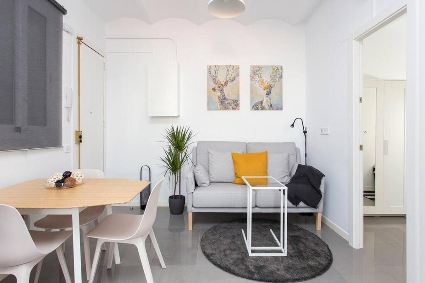 Cozy And Quiet In Trendy Sants Apartment *